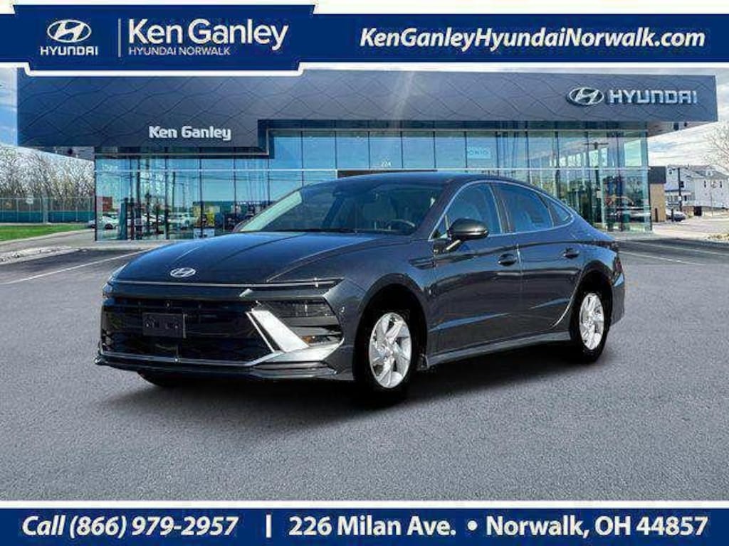 Certified 2025 Hyundai Sonata SE Sedan