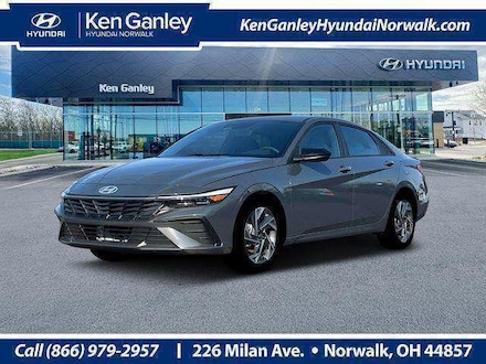 2025 Hyundai Elantra Hybrid SEL Sport Sedan