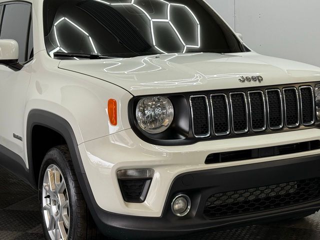 2020 Jeep Renegade Latitude photo 2