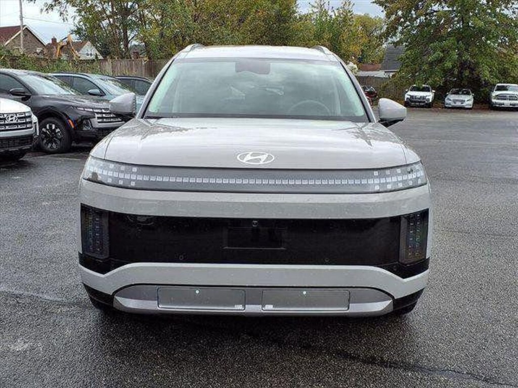 New 2026 Hyundai IONIQ 9 SEL SUV