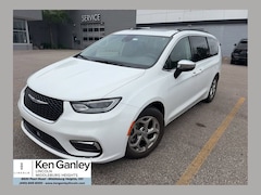 Used 2023 Chrysler Pacifica Limited Van Passenger Van For Sale Near Cleveland, OH