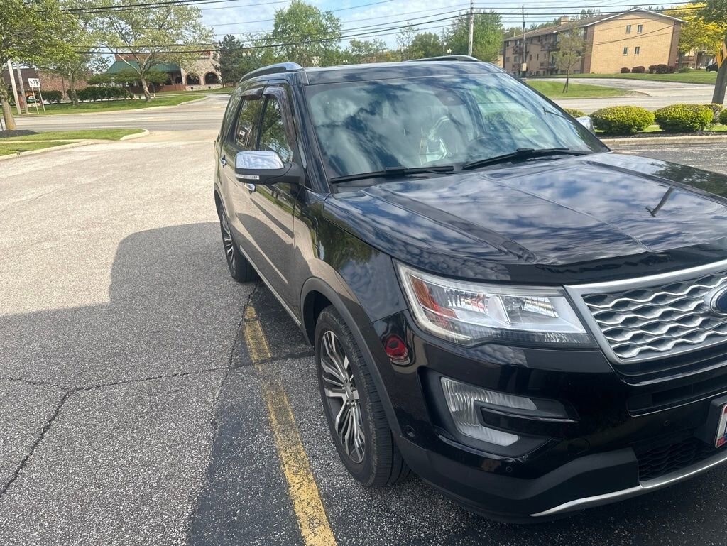 Used 2017 Ford Explorer Platinum SUV