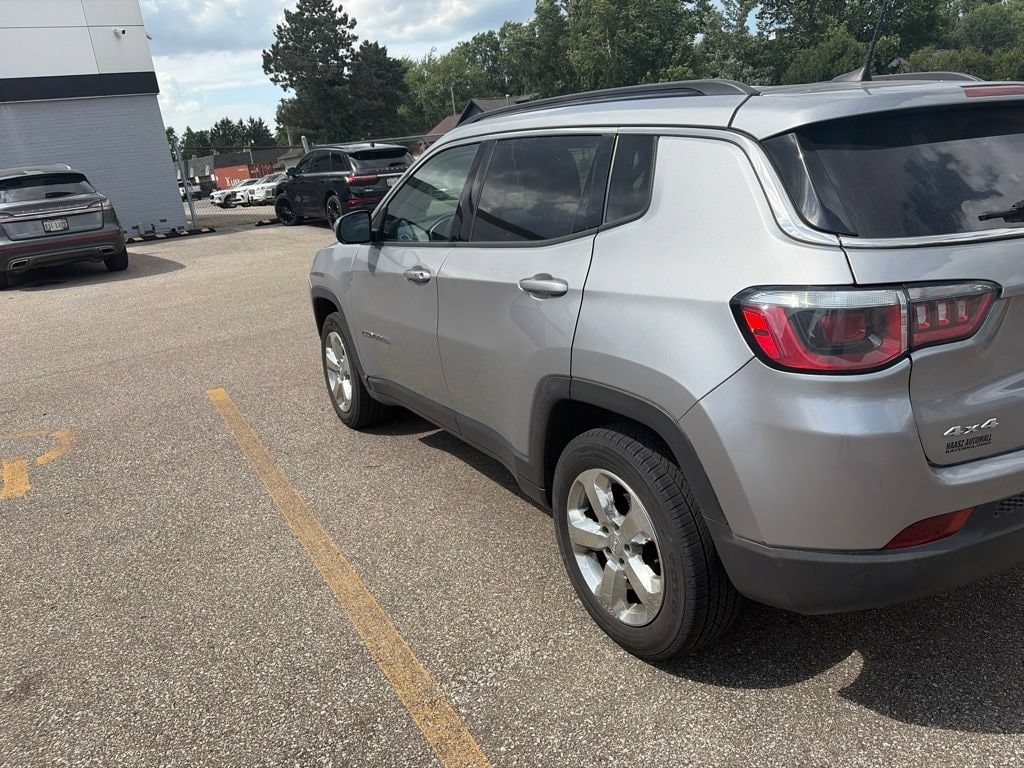Used 2018 Jeep Compass Latitude with VIN 3C4NJDBB7JT185614 for sale in Middleburg Heights, OH