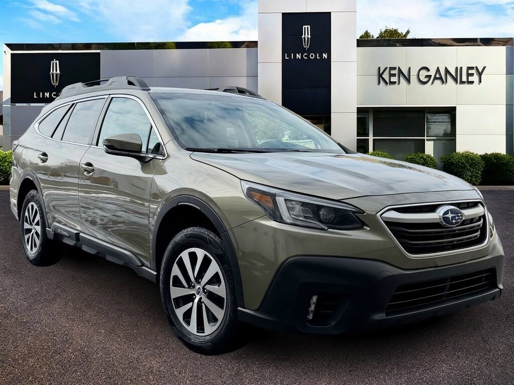 Used 2022 Subaru Outback Premium SUV