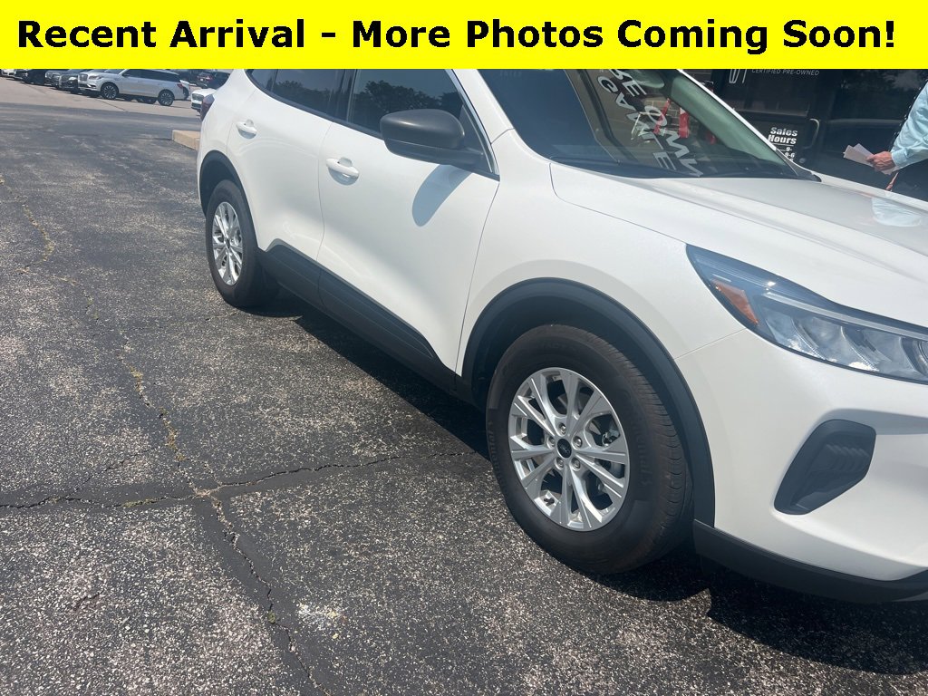 Used 2023 Ford Escape Active with VIN 1FMCU9GN3PUA84918 for sale in Middleburg Heights, OH