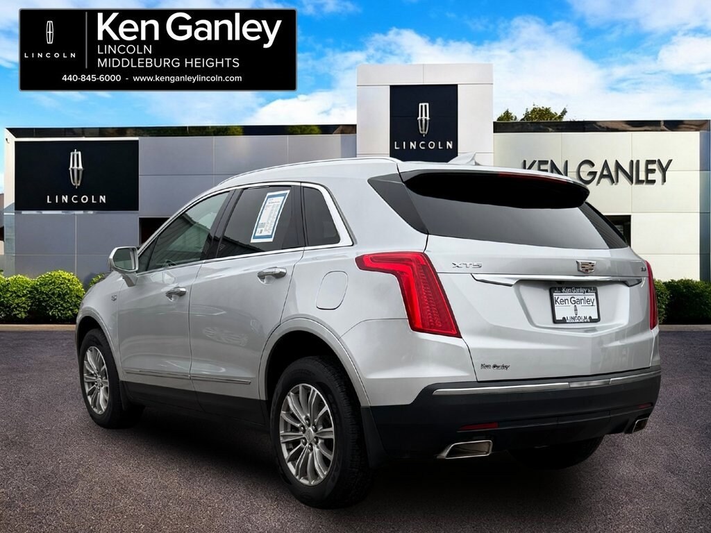 Used 2017 Cadillac XT5 Luxury FWD SUV