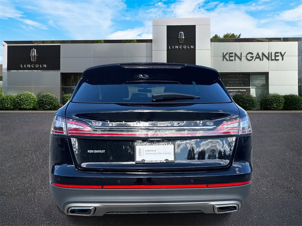 2023 Lincoln Nautilus Standard photo 4