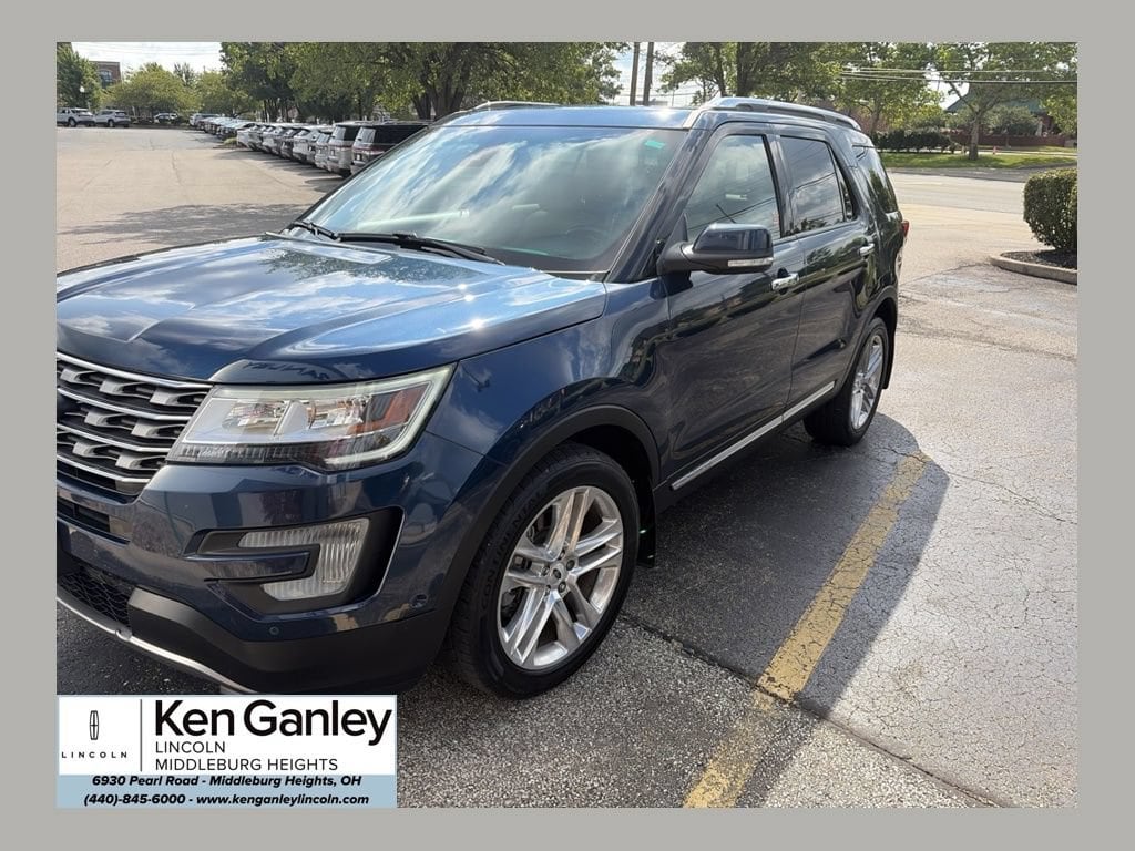 2017 Ford Explorer Limited 4WD's photo