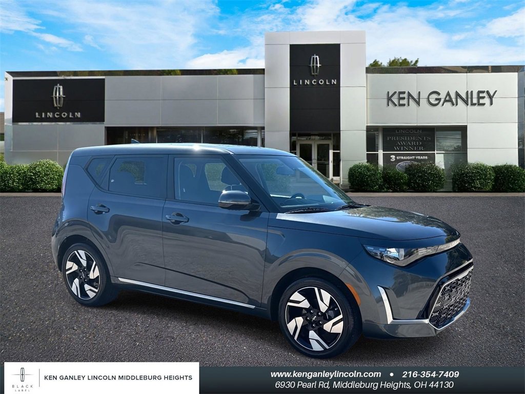 2023 Kia Soul GT-Line's photo