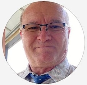 Staff member John Hern from ID_31bf7b350049