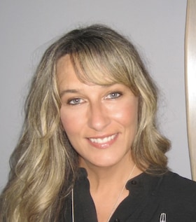 Staff member Heather Bryson from ID_e376b46e40d1