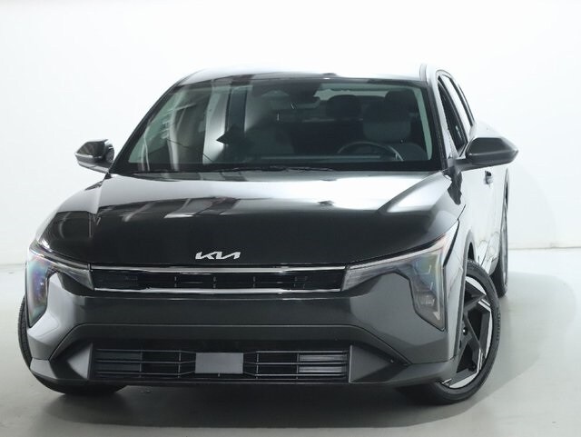 2025 Kia K4 EX photo 3