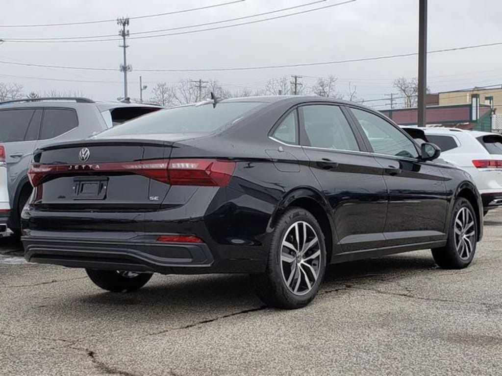 New 2026 Volkswagen Jetta 1.5T SE Sedan