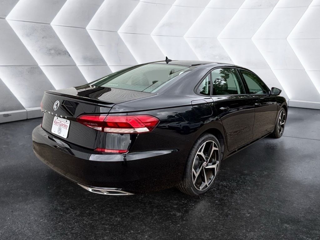 Used 2020 Volkswagen Passat 2.0T R-Line Sedan