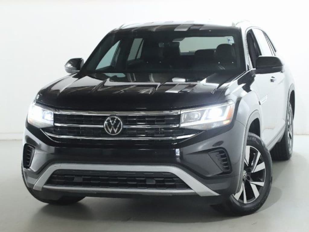 Used 2023 Volkswagen Atlas Cross Sport 2.0T SE SUV