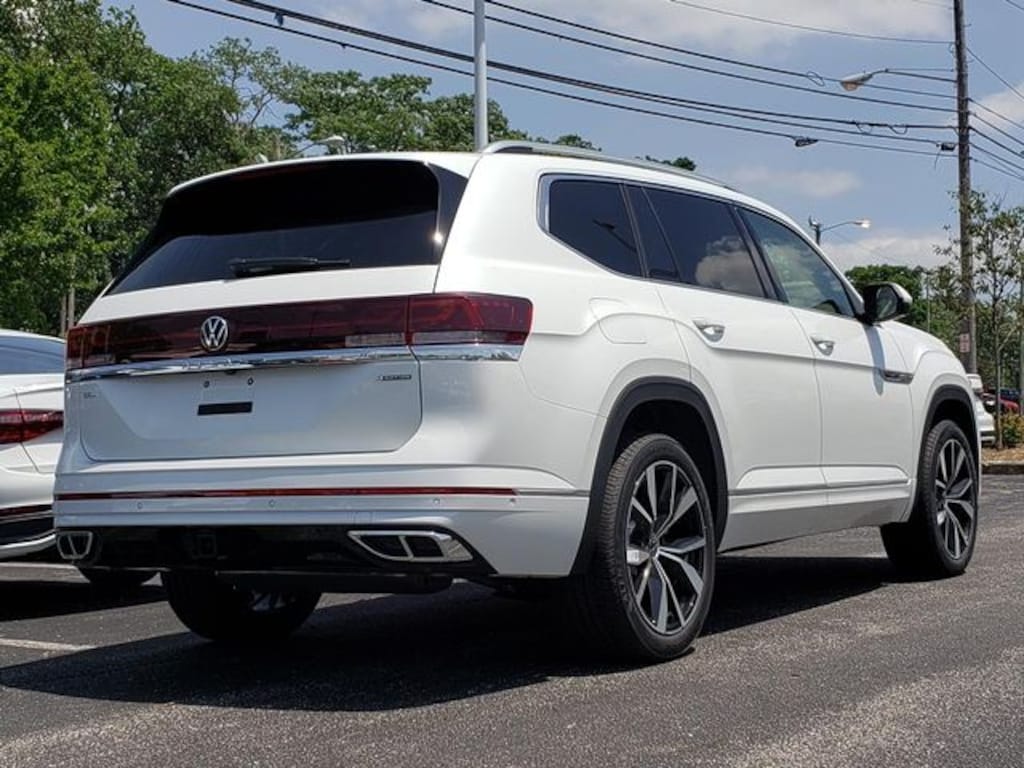 New 2026 Volkswagen Atlas 2.0T SEL Premium R-Line SUV