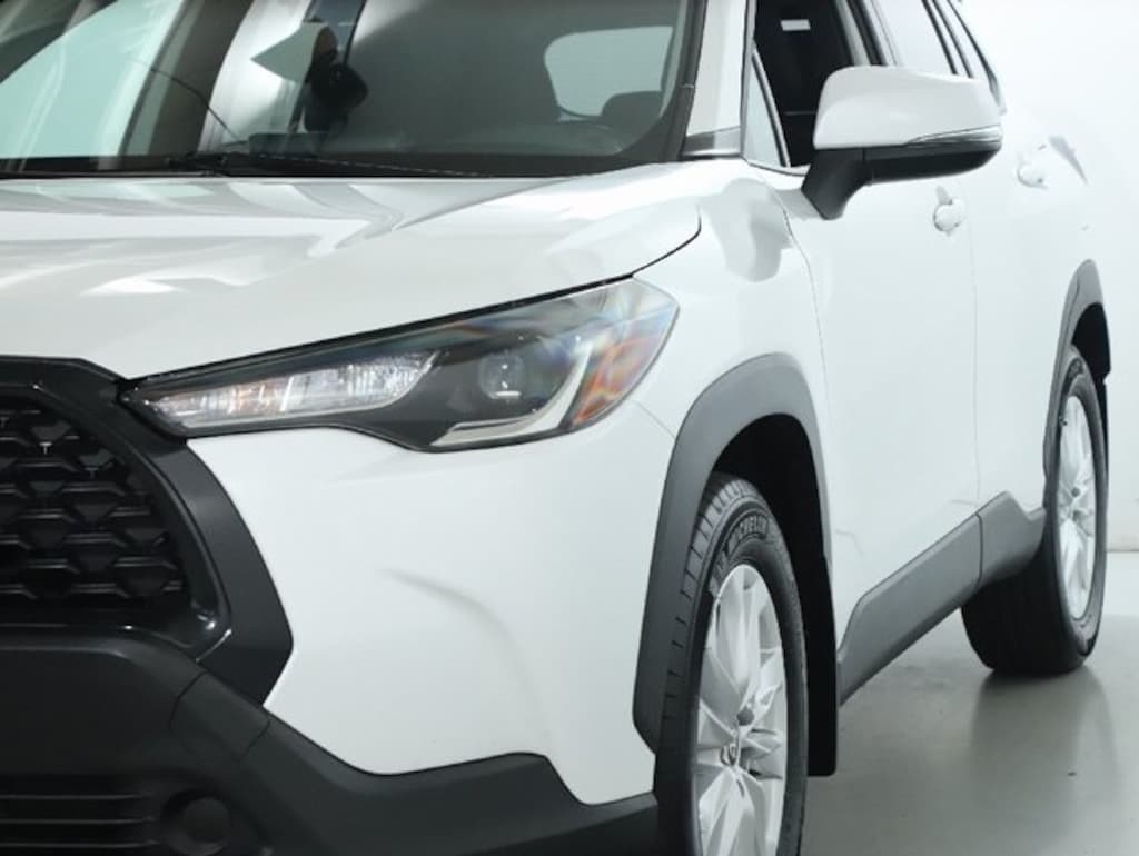 Used 2023 Toyota Corolla Cross LE SUV