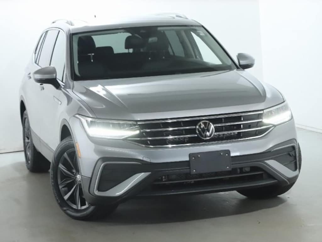 Certified 2023 Volkswagen Tiguan 2.0T SE SUV