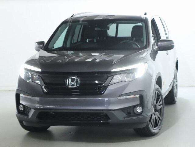 2022 Honda Pilot Special Edition photo 3
