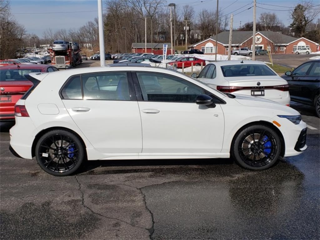 New 2026 Volkswagen Golf R 2.0T Hatchback