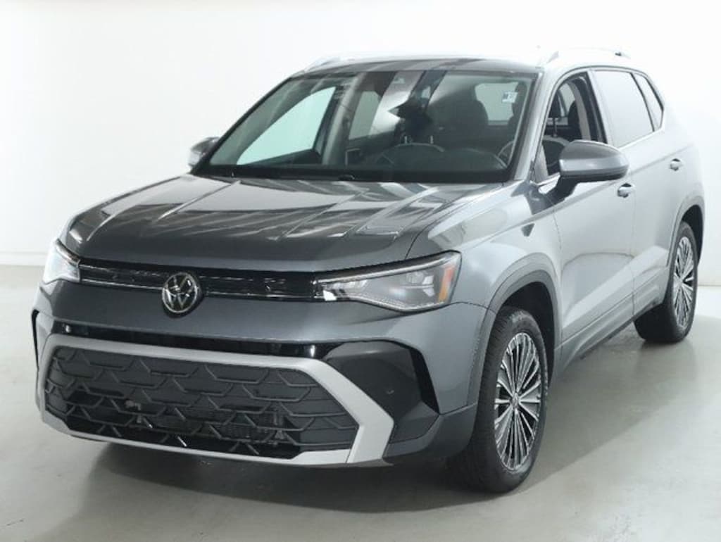 Used 2025 Volkswagen Taos 1.5T SE SUV