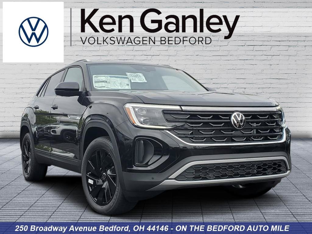 New 2026 Volkswagen Atlas Cross Sport SE w/Technology SUV
