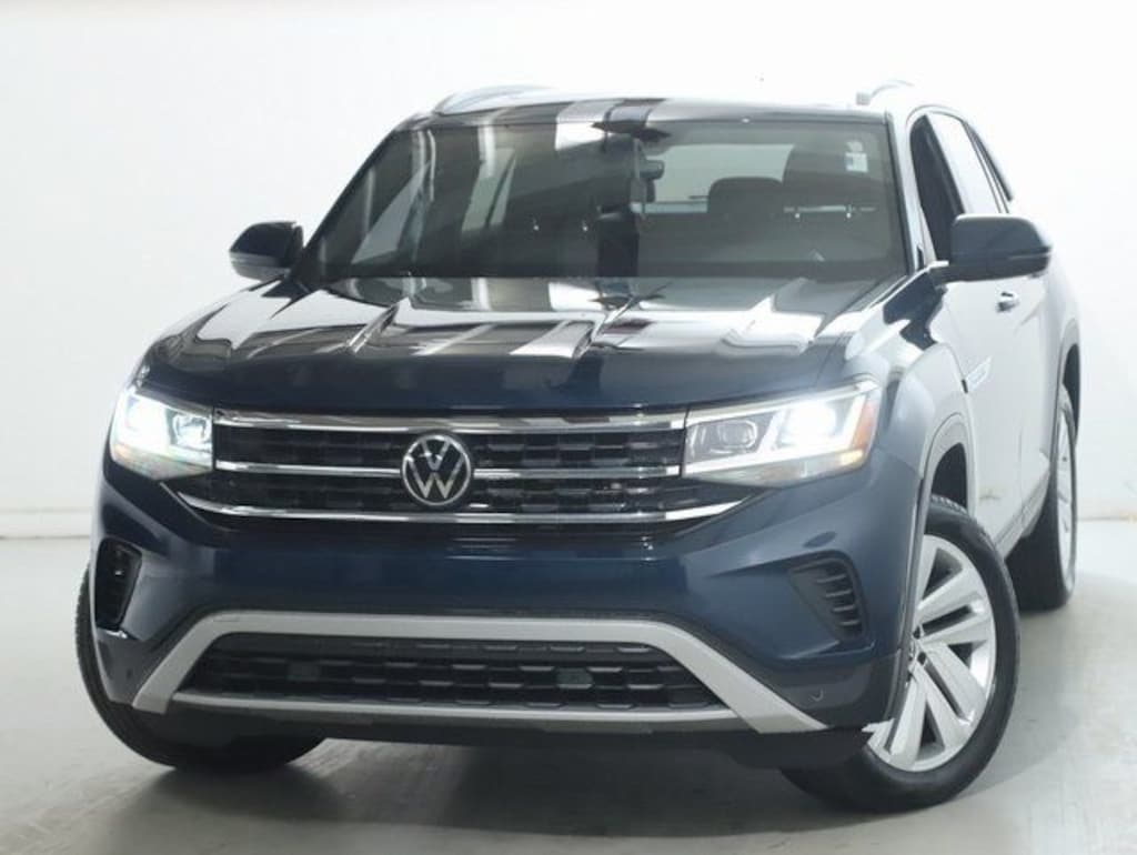 Used 2020 Volkswagen Atlas Cross Sport 2.0T SE w/Technology SUV