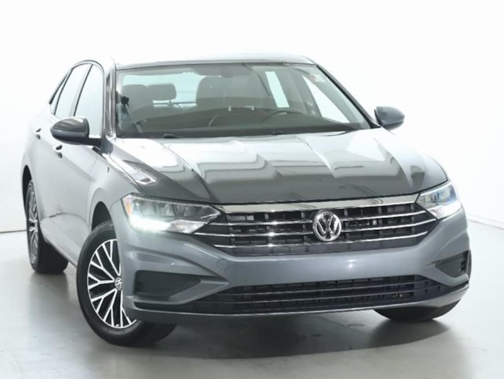 Used 2021 Volkswagen Jetta 1.4T SE Sedan