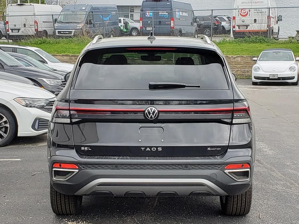 New 2026 Volkswagen Taos 1.5T SEL SUV