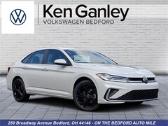 2025 Volkswagen Jetta 1.5T SE Sedan Bedford