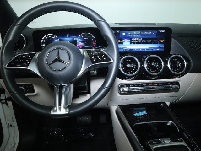 2025 Mercedes-Benz GLA GLA250 - Photo 27