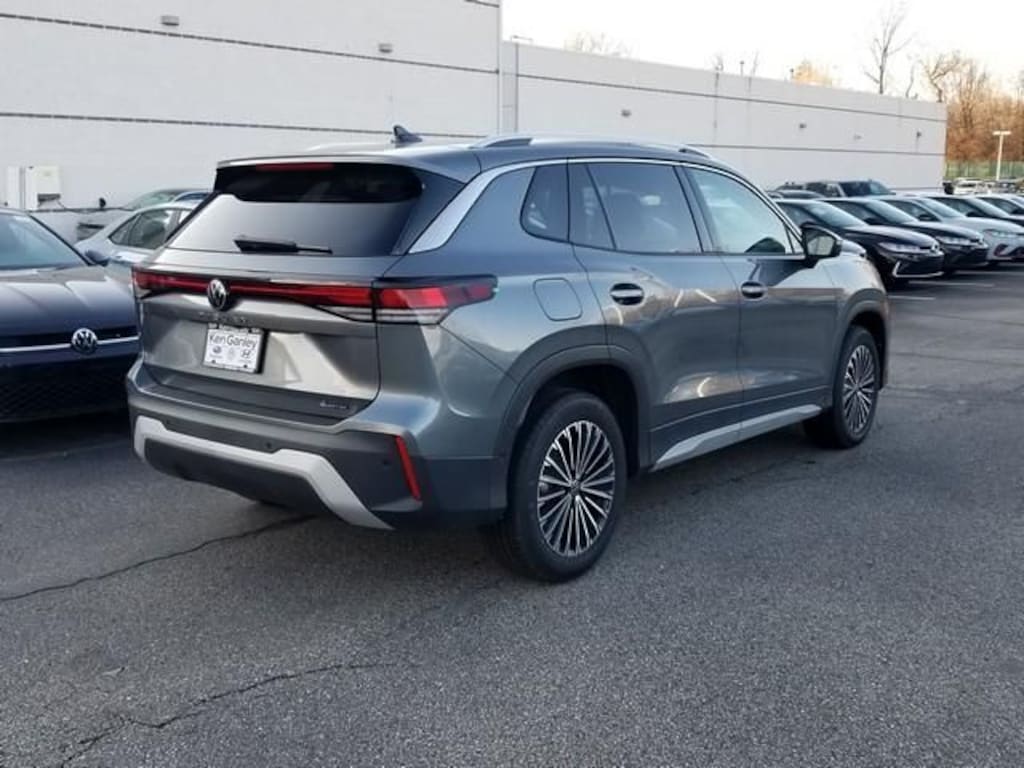 New 2026 Volkswagen Tiguan 2.0T S SUV