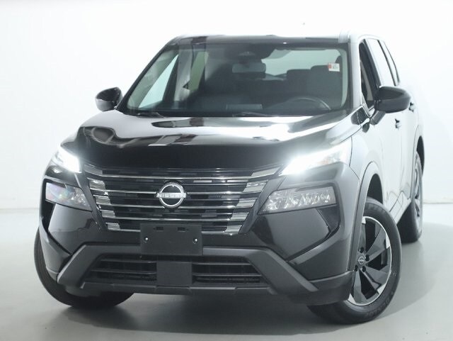 2024 Nissan Rogue SV photo 3