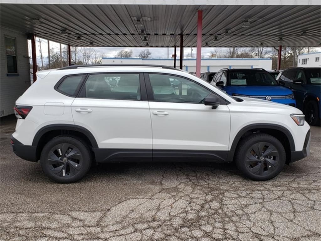 New 2026 Volkswagen Taos 1.5T S SUV