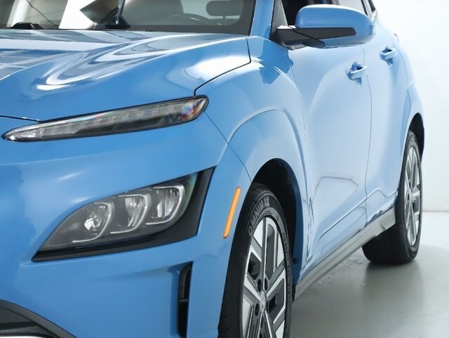 2022 Hyundai Kona Electric Limited photo 3