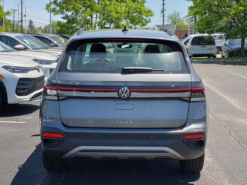 New 2026 Volkswagen Taos 1.5T S SUV