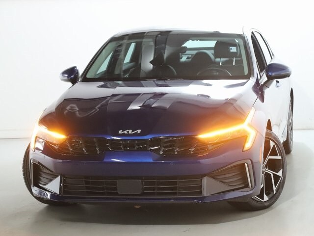 2025 Kia K5 EX photo 2