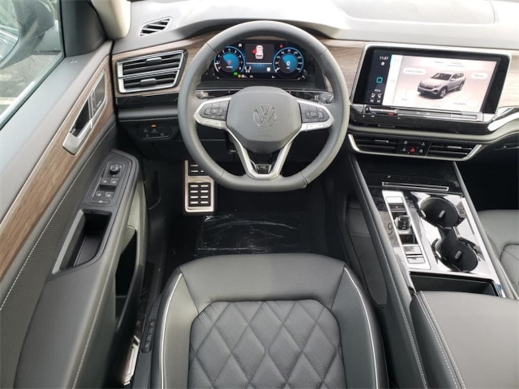 New 2025 Volkswagen Atlas 2.0T SEL Premium R-Line SUV