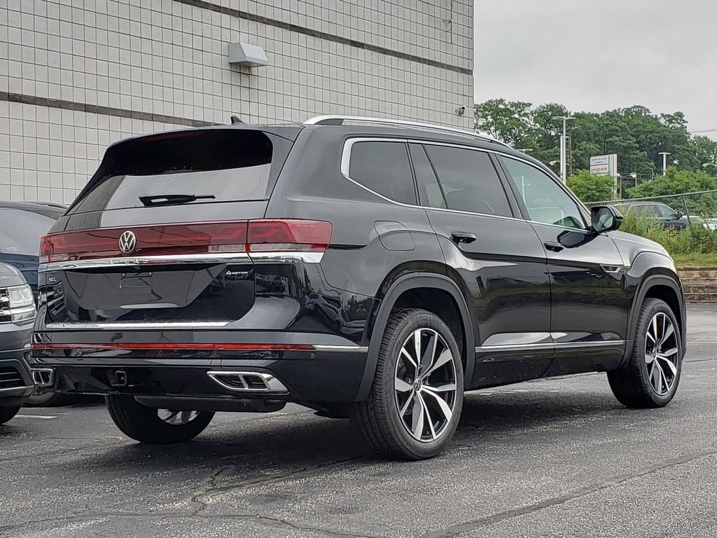 New 2026 Volkswagen Atlas SEL Premium R-Line SUV