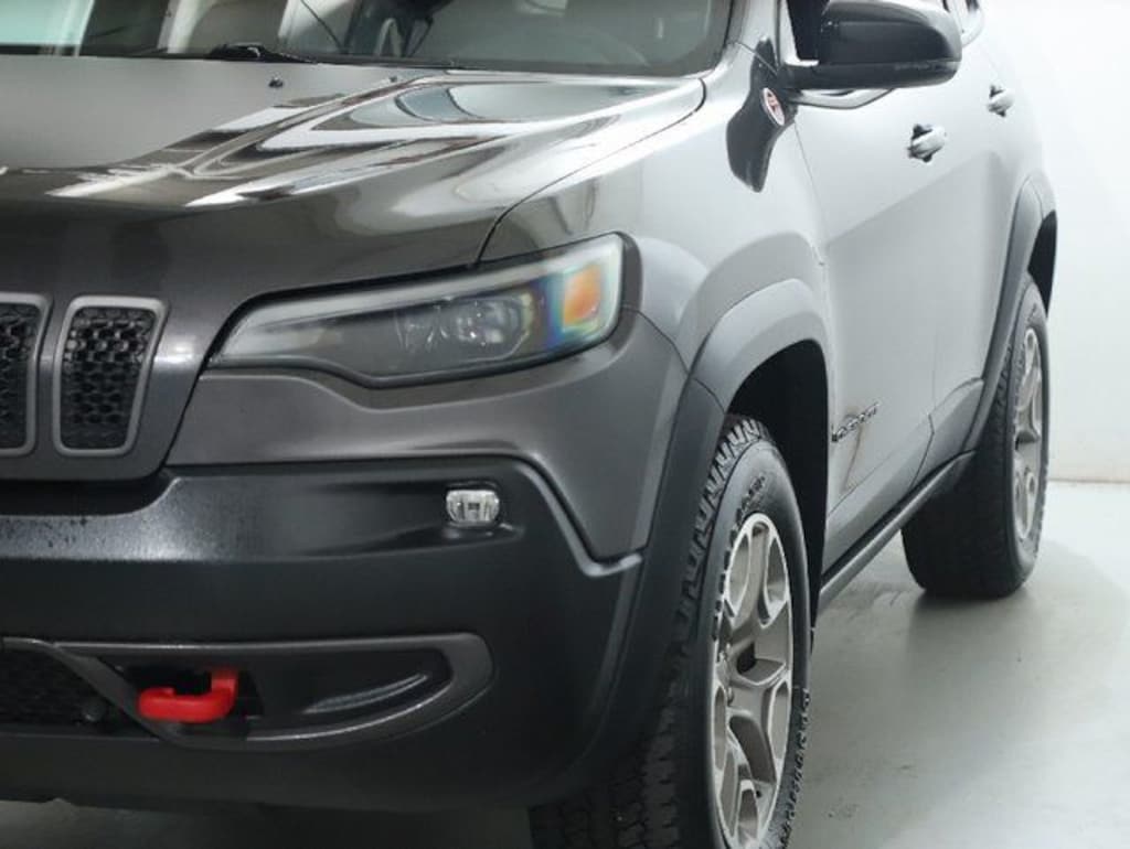 Used 2022 Jeep Cherokee Trailhawk SUV