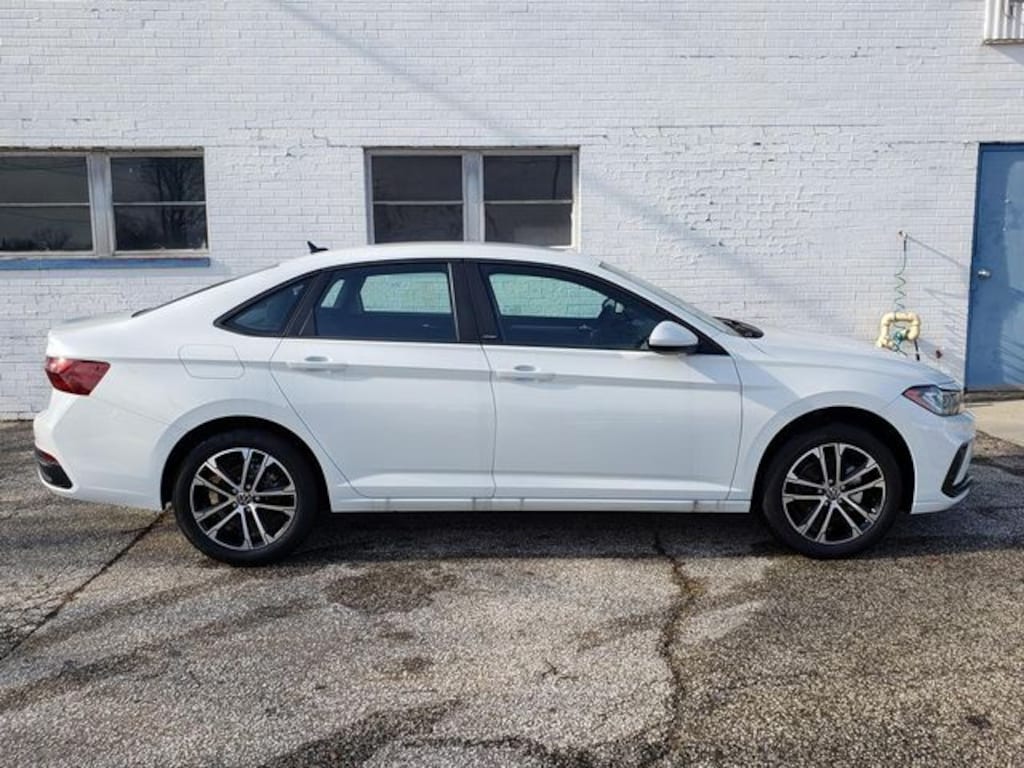 New 2026 Volkswagen Jetta 1.5T Sport Sedan
