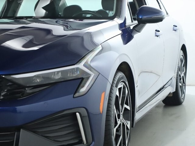 2025 Kia K5 EX photo 3