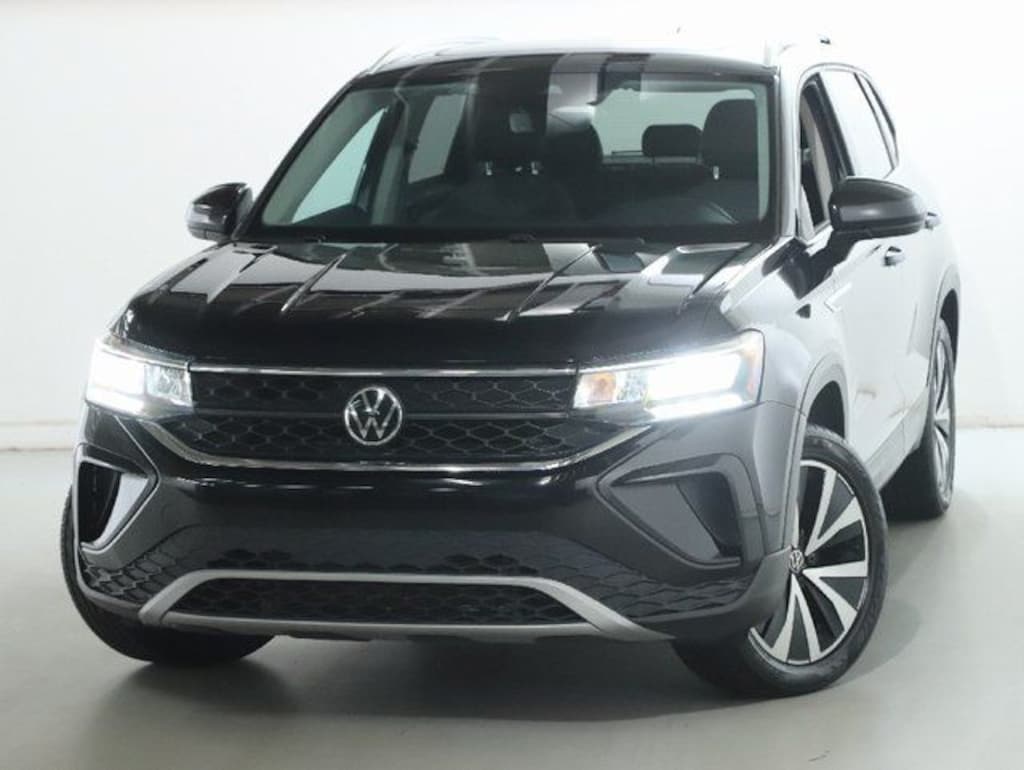 Certified 2022 Volkswagen Taos 1.5T SE SUV