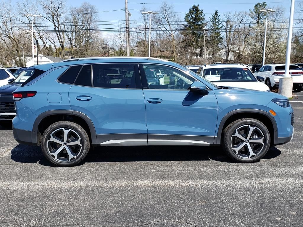 New 2026 Volkswagen Tiguan SE SUV