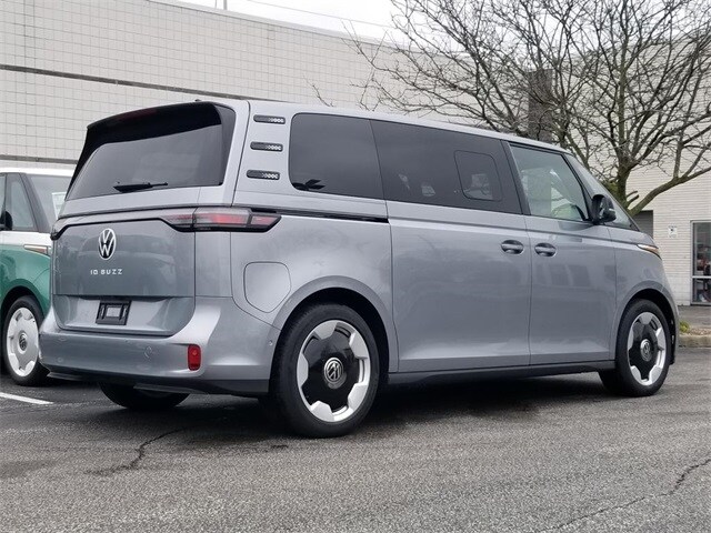 2025 Volkswagen ID. Buzz Pro S photo 3