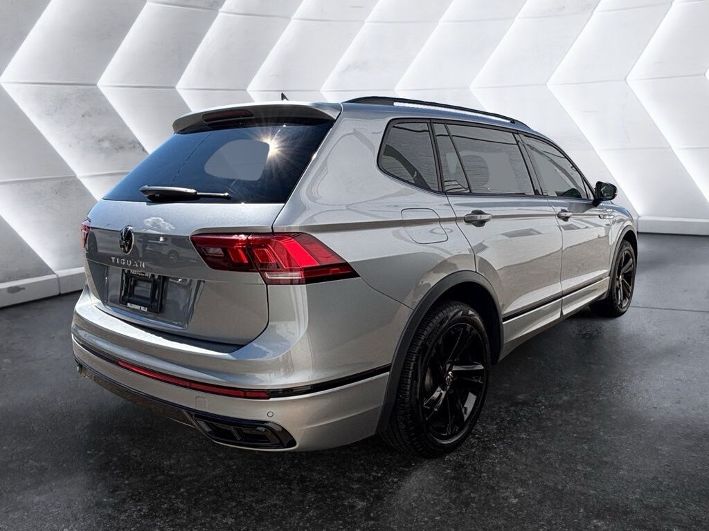 Used 2024 Volkswagen Tiguan 2.0T SE R-Line Black SUV