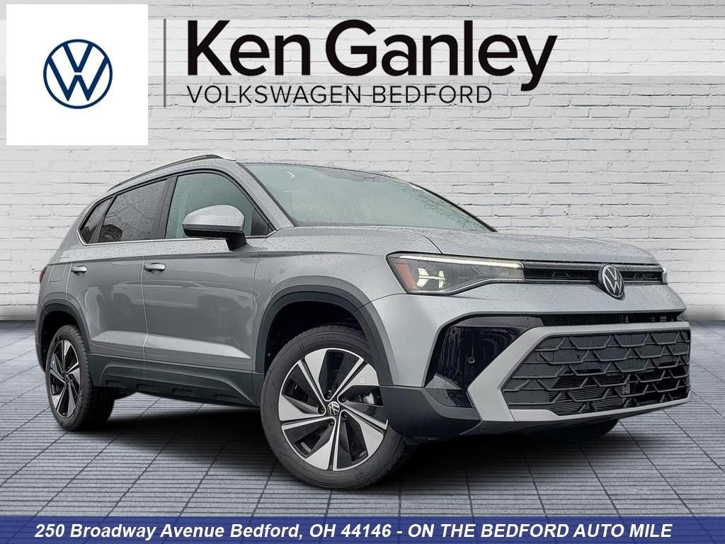 New 2026 Volkswagen Taos 1.5T SE SUV