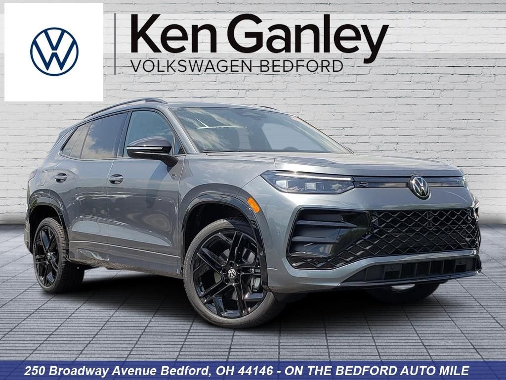 New 2026 Volkswagen Tiguan 2.0T SE R-Line Black SUV