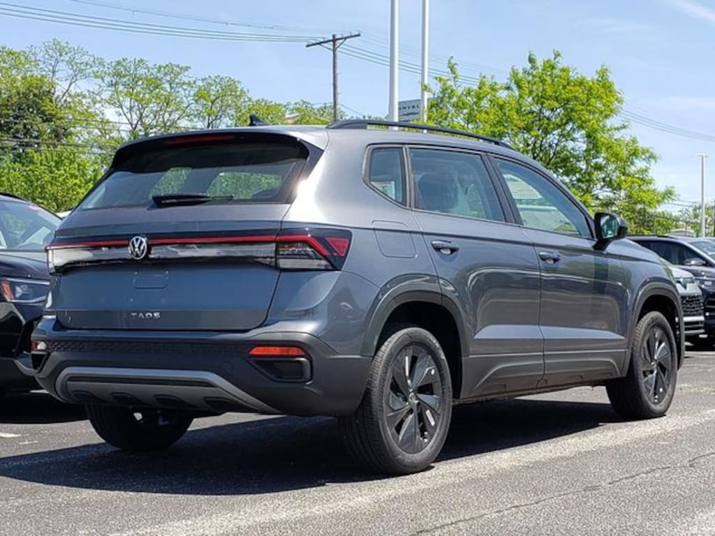 New 2026 Volkswagen Taos 1.5T S SUV