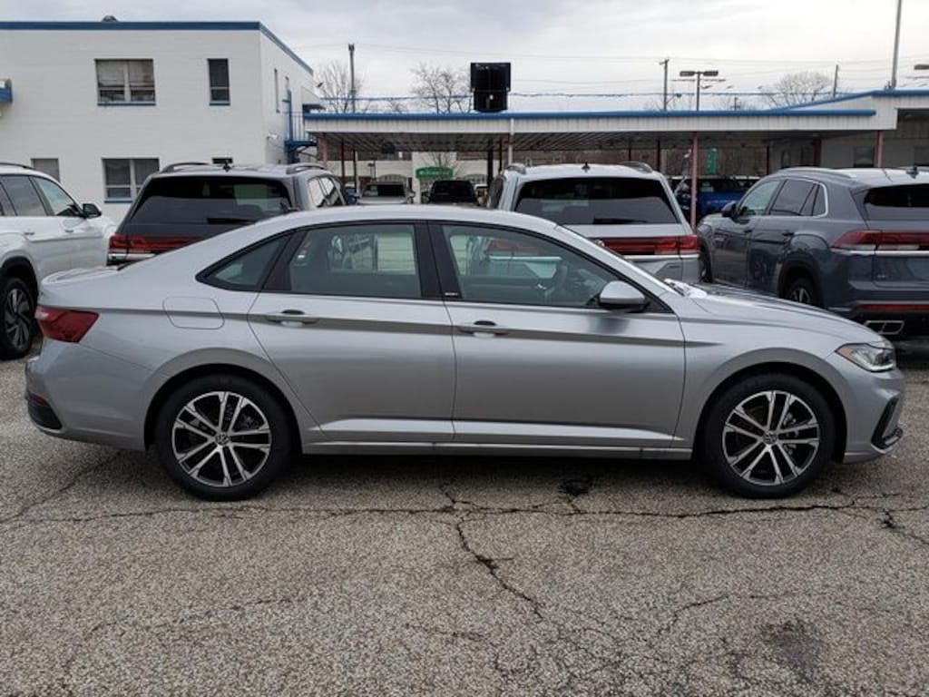 New 2026 Volkswagen Jetta 1.5T Sport Sedan